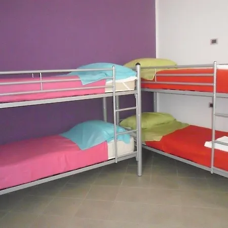 Hostel Ca'maleonte Palidano