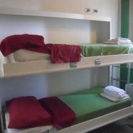 Ca'maleonte Hostel