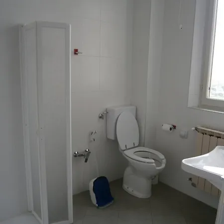 Ca'maleonte Hostel Palidano